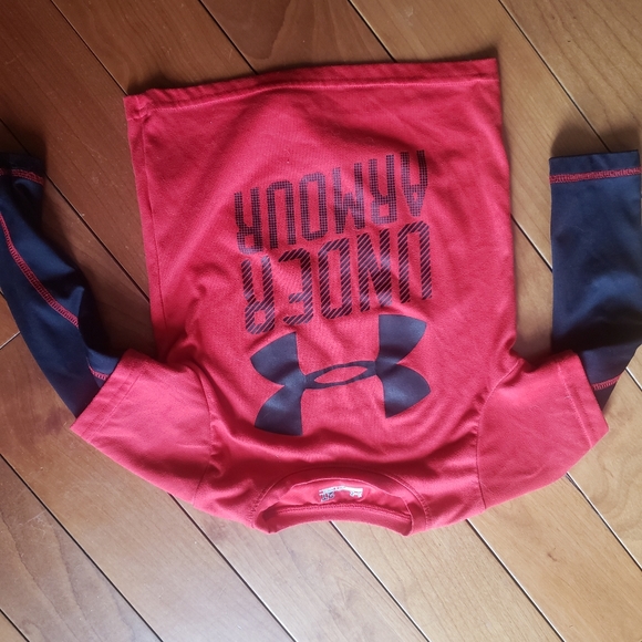 3 ITEMS BUNDEL 18 month-24 month Adidas, Under armor, Burberry - Picture 5 of 10